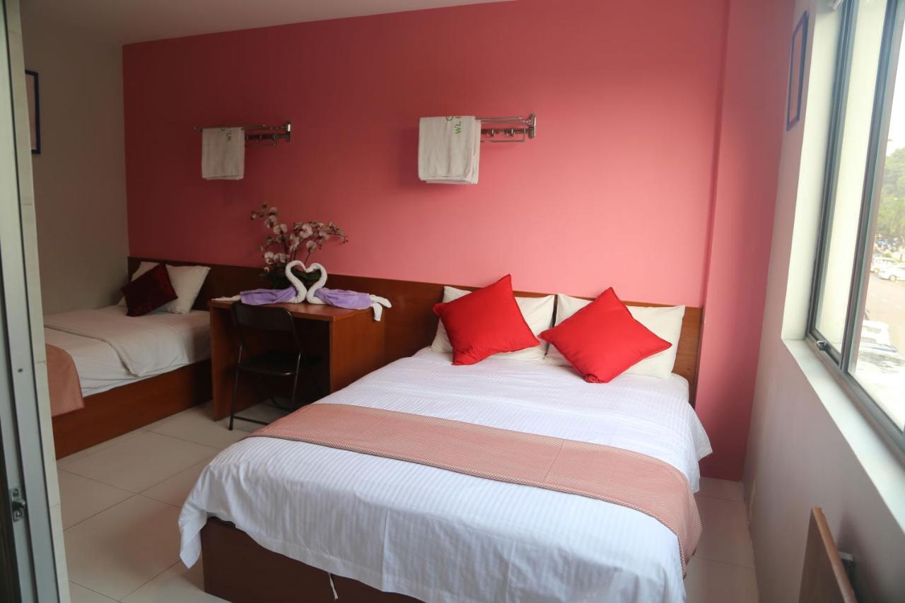 Wl Hotel Kampung Baharu Sungai Buluh Ngoại thất bức ảnh